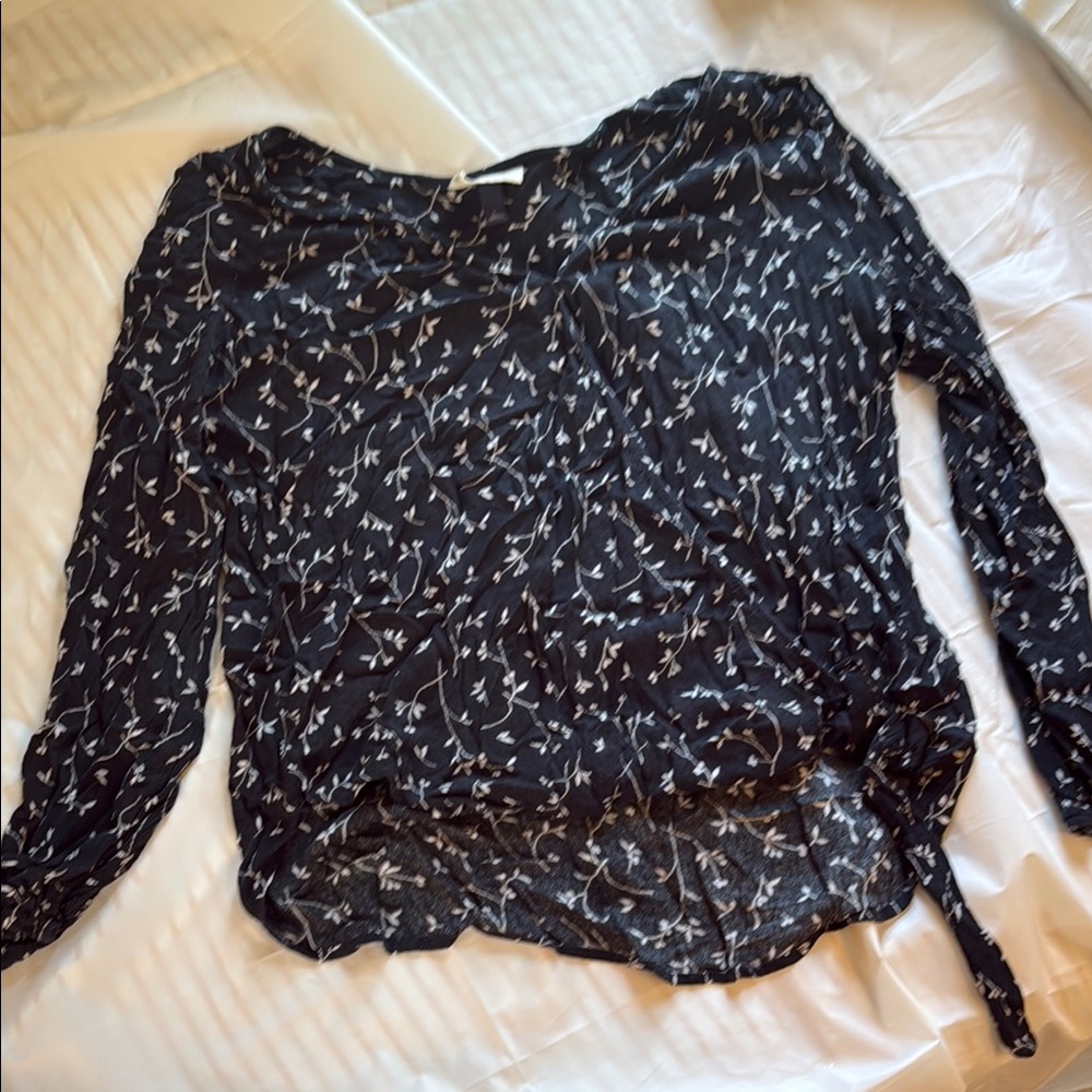 Universal Thread Gray and White Relaxed Blouse with Tie Front